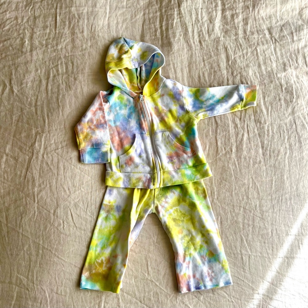 Baby custom tie dye set (6-12mo)
